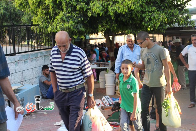 فيديو : اجواء رمضانية من سوق كفرقاسم التاريخي من ميدان ابي ابكر الصديق في اليوم الاول من رمضان المبارك